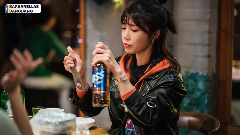 Kang Ji Gu - Vai diễn đáng nhớ của Jung Eun Ji trong "Những Quý Cô Say Xỉn"