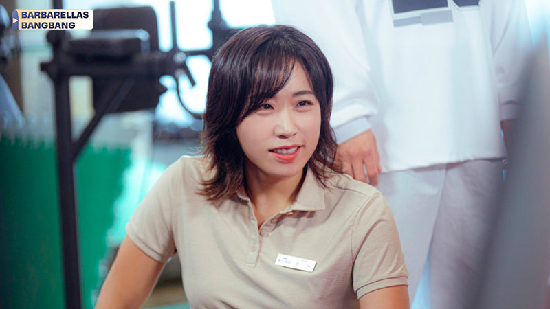 Choi Rosa mạnh mẽ trong phòng gym